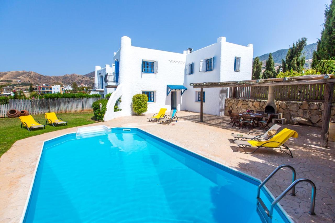 Villa Clarissa&Carmel View Paphos Esterno foto